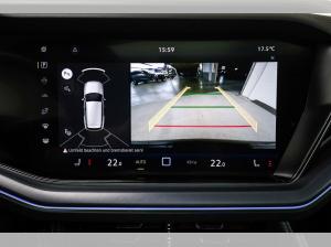 Volkswagen Touareg 3.0 TDI 4M DSG R-LINE*BLACK-STYLE*IQ.LIGHT*LUFT*AHK*PANO*KAMERA