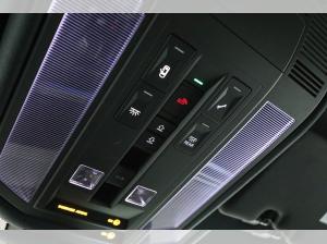 Volkswagen Touareg 3.0 TDI 4M DSG R-LINE*BLACK-STYLE*IQ.LIGHT*LUFT*AHK*PANO*KAMERA