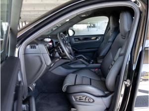 Porsche Cayenne GTS Coupé - Burmester HA-Lenkung InnoDrive Head-Up