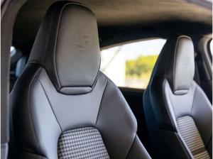 Porsche Cayenne GTS Coupé - Burmester HA-Lenkung InnoDrive Head-Up