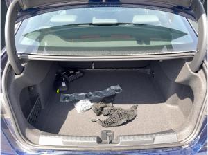 Audi A3 Limousine advanced 35 TDI S tr. LED 18 ACC