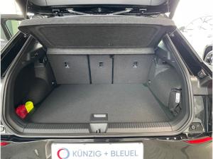 Volkswagen T-Roc R-Line 1.5 l eTSI OPF 7-Gang-Doppelkupplungsgetriebe DSG