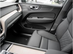 Volvo XC60 T8 Plus Dark Plug-In Hybrid AWD