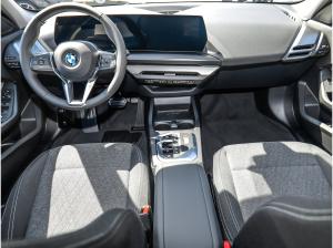 BMW 120 AHK RFK NAVI LED PDC V+H DAB Parkass. Klima