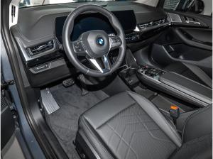 BMW 220 220i Active Tourer Luxury Line ACC AHK RFK NAVI