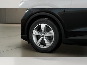 Audi Q4 e-tron 45 e-tron quattro Umgebungskameras Komfortschlüssel