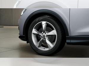 Audi Q3 35 TFSI advanced S-tronic AHK Navi ACC LED Optik schwarz