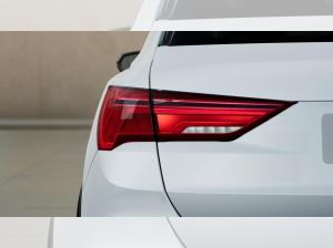 Audi Q3 35 TFSI advanced S-tronic AHK Navi LED ACC LM