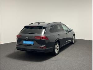 Volkswagen Golf VIII Variant 2.0 TDI DSG Life ACC LED Navi