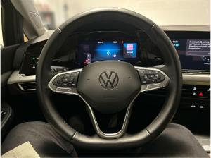 Volkswagen Golf VIII Variant 2.0 TDI DSG Life ACC LED Navi