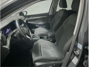 Volkswagen Golf VIII Variant 2.0 TDI DSG Life ACC LED Navi