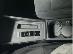 Volkswagen Golf VIII Variant 2.0 TDI DSG Life ACC LED Navi