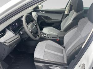 Skoda Octavia Combi 2.0 TDI DSG Balance +AHK+MATRIX+SHZ+RFK+PDC+