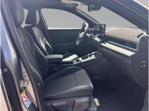 Volkswagen T-Roc R-Line 1.5 l eTSI OPF 110 kW (150 PS) 7-Gang-Doppelkupplungsgetriebe DSG