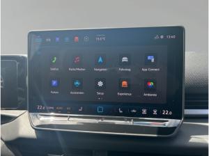 Volkswagen T-Roc R-Line 1.5 l eTSI OPF 110 kW (150 PS) 7-Gang-Doppelkupplungsgetriebe DSG