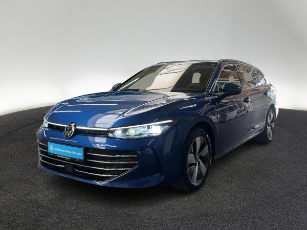 Volkswagen Passat Variant 1.5 eHybrid Eleg. DSG HUD Pano 360*