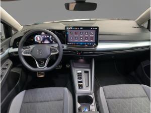 Volkswagen Golf VIII Variant 1.5 eTSI Goal DSG LED TravelAs.
