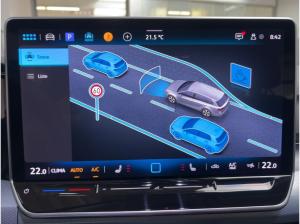 Volkswagen Golf VIII Variant 1.5 eTSI Goal DSG LED TravelAs.