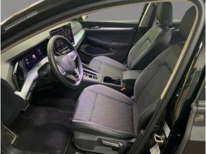 Volkswagen Golf VIII 1.5 eTSI Goal DSG RearView AHK ACC