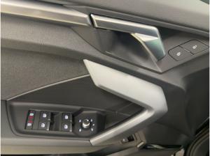 Audi A3 Sportback 30 TFSI advanced S tronic Kamera AHK Stdhzg