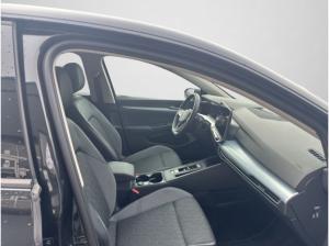 Volkswagen Golf GOAL. 1.5 eTSI, DSG, NAVI, AHK, RFK, MATRIX