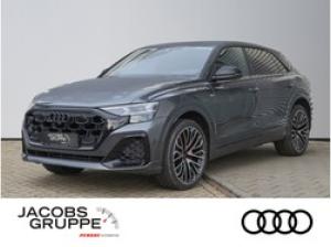 Audi Q8 (4MT)