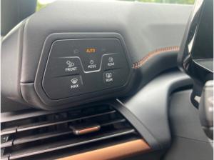 Cupra Born 82 kWh e-Boost +WÄPU +LED +ACC +360° +HuD +