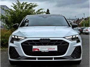 Audi A3 Sportback 45TFSIe S LINE BLACK PANO KAMRA VC+