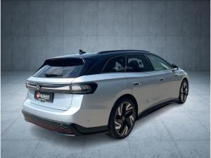 Volkswagen ID.7 Tourer GTX /1.800KG AHK /SMART GLAS