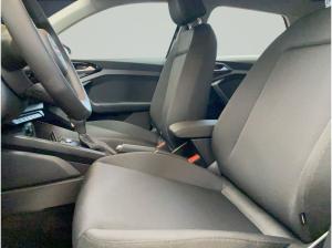 Audi A1 Sportback advanced 30 TFSI S tr. LED 17 PDC