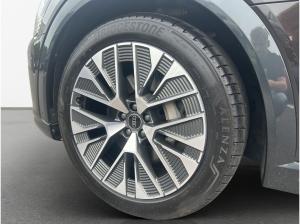 Audi Q8 e-tron Sportback 55 quattro advanced*NAVI-PLUS*MATRIX*HUD*PANO*B&O