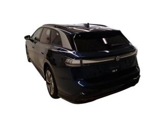 Volkswagen ID.7 Tourer Pro S - Interieur -Plus-Paket und Exterieur-Paket / 8-fach bereift