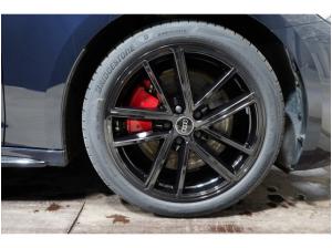 Audi A5 Avant e-hybrid quattro S line AHK Tech+