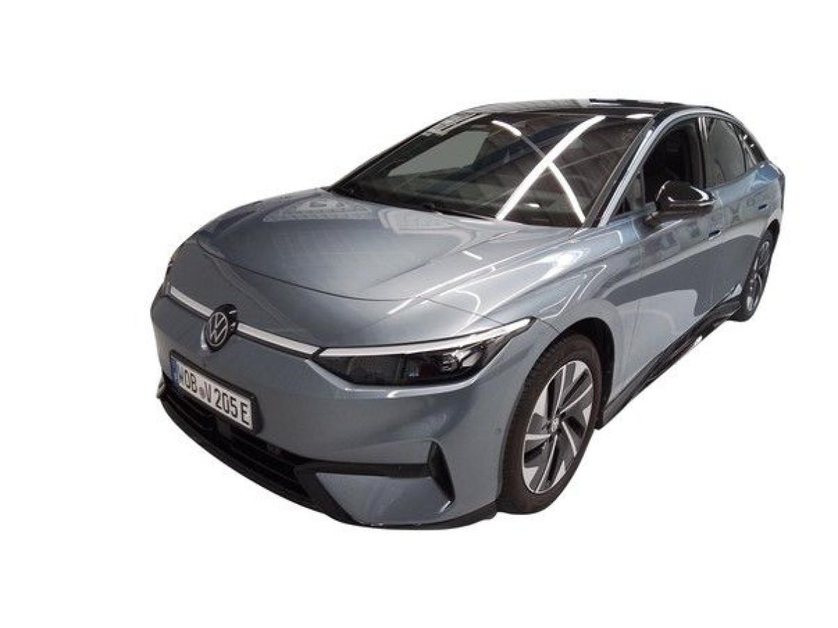 Volkswagen ID.7 Pro S - Interieur Plus und Exterieur Plus Paket + Pano / 8-fach Bereift