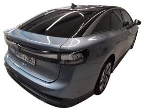 Volkswagen ID.7 Pro S - Interieur Plus und Exterieur Plus Paket + Pano / 8-fach Bereift