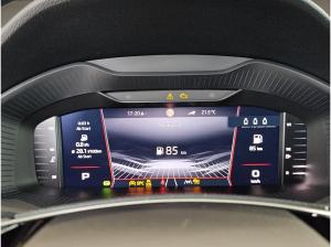 Skoda Karoq 1.5 TSI DSG *SOFORT VERFÜGBAR* Sportline DCC ACC AHK AUT Kam.