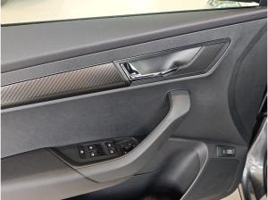 Skoda Karoq 1.5 TSI DSG *SOFORT VERFÜGBAR* Sportline DCC ACC AHK AUT Kam.
