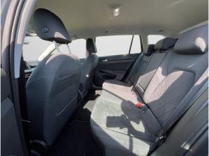 Volkswagen Golf VIII Variant 2.0 TDI *Style* DSG AHK Navi SHZ RFK ACC