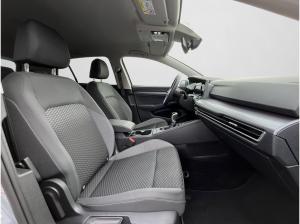Volkswagen Golf VIII 1.5 TSI *Active* Standheiz. Navi ACC SHZ V&H VKZ-Erk. Keyless