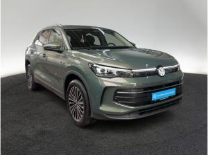 Volkswagen Tiguan 1.5 TSI eHybrid Life DSG AHK DCC Rear View