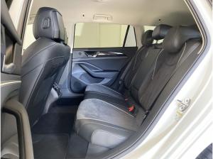 Volkswagen Passat 1.5 eTSI Business *AHK*Area View*LED*SHZ