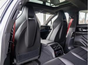 Porsche Panamera GTS *PANO, 4-Zonen, Sitzbelüftung, InnoDrive, 18 Wege, BOSE
