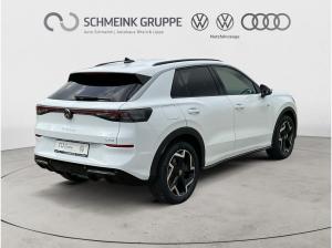 Volkswagen T-Roc R-Line 1.5 l DSG AHK,NAVI,Kamera,Allwetter