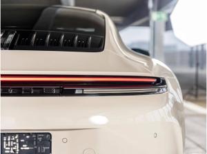 Porsche 911 Carrera 4 GTS (Typ 992.2) **InnoDr., BOSE, HD-Matrix,  Chrono, 18-Wege uvm.**