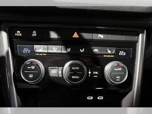 Volkswagen T-Roc Sport 1.5 TSI DSG LED NAVI KAMERA ACC el.Heckklappe