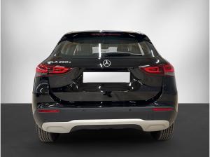 Mercedes-Benz GLA 250 NAVI/PDC/MFL/LED *SOFORT*