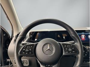 Mercedes-Benz GLA 250 NAVI/PDC/MFL/LED *SOFORT*