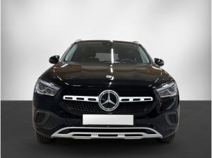 Mercedes-Benz GLA 250 NAVI/PDC/MFL/LED *SOFORT*