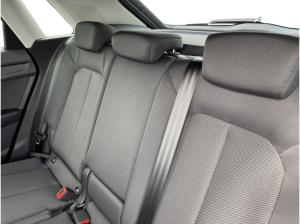 Audi Q3 35 TFSI ADVANCED+NAVI+LED+AHK