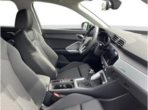 Audi Q3 35 TFSI ADVANCED+NAVI+LED+AHK